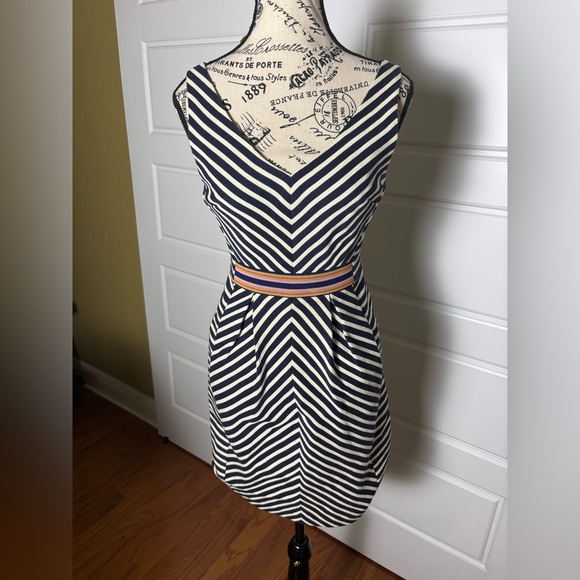 Anthropologie Maeve Mitered Navy & White Stripe Double V Sleeveless Dress - Picture 2 of 7